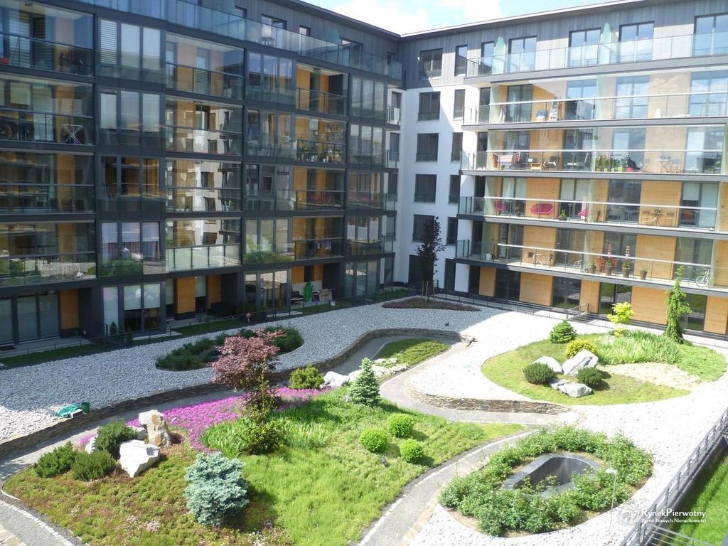 Garden Apartment Cracow- Shopping Mall 1Min, Underground Parking, Family Friendly, City Center Cracóvia Exterior foto