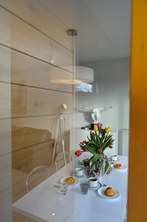 Garden Apartment Cracow- Shopping Mall 1Min, Underground Parking, Family Friendly, City Center Cracóvia Exterior foto